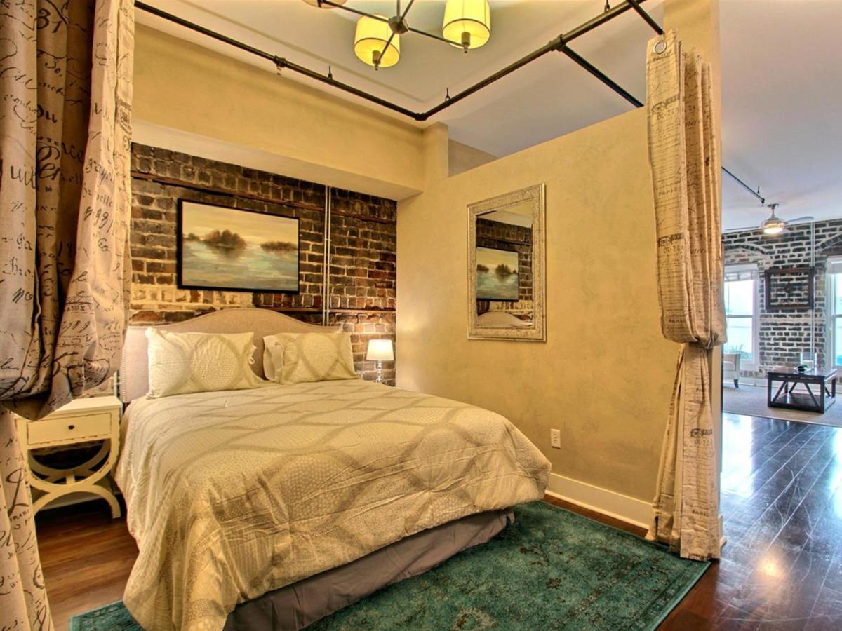 Soho Suite Savannah Exterior foto